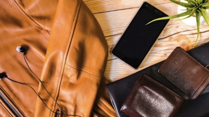 革ラボ福岡 本店