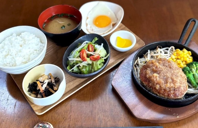 鉄板食堂みなはれ