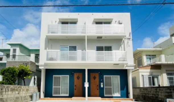 ペンション マカナレアビーチ沖縄