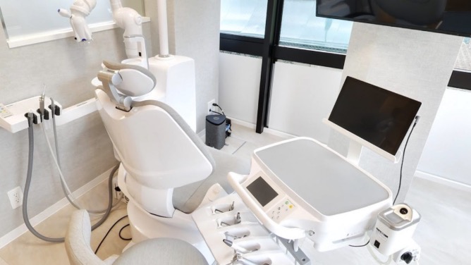 国立スマイル歯科