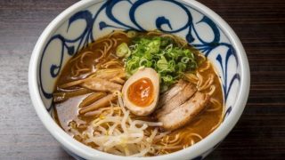 麺鮮醤油房 周月フレスポ大洲店