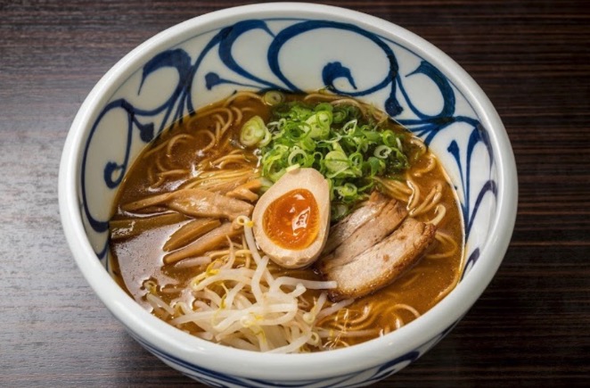 麺鮮醤油房 周月フレスポ大洲店